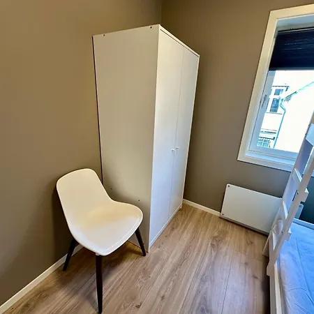 Modern 204 Apartment