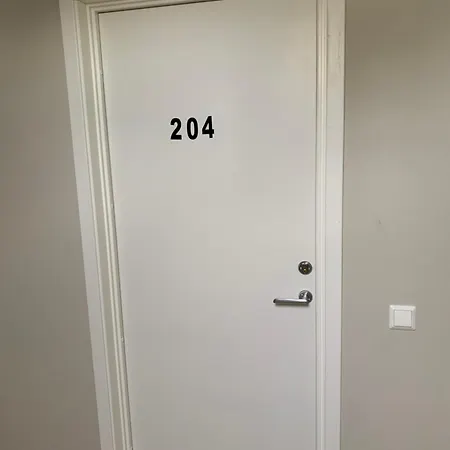 Modern 204 Apartment